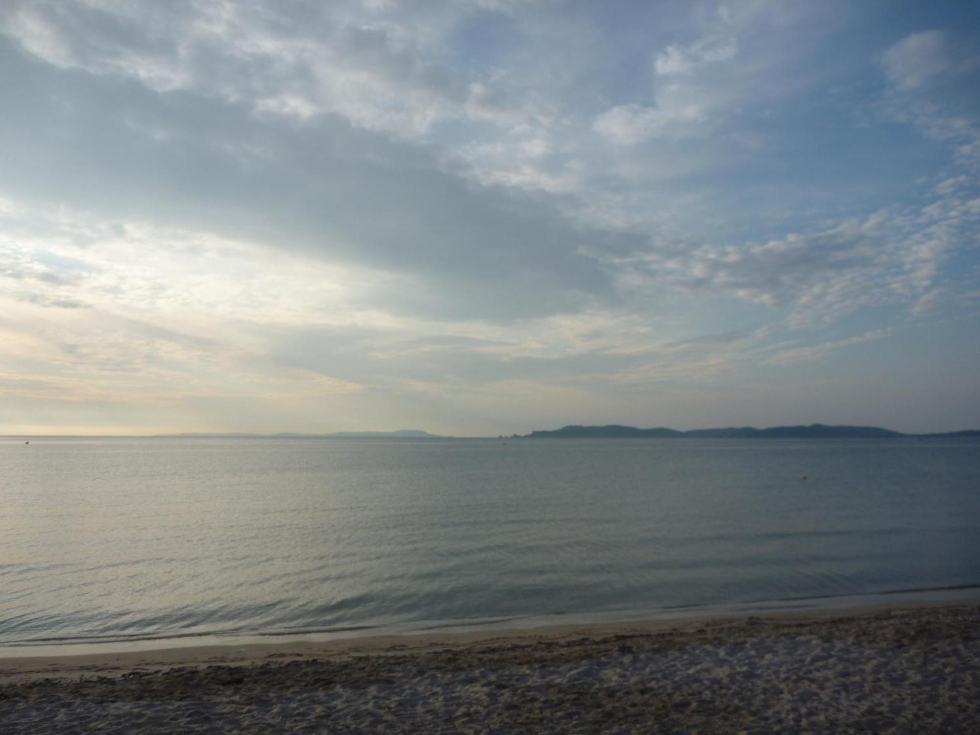 Le Surplage Йер Экстерьер фото
